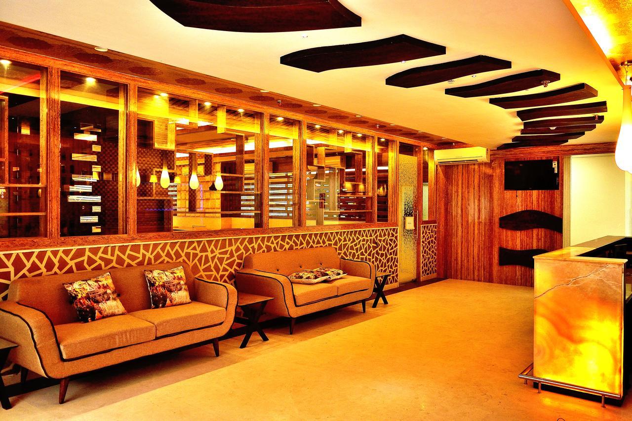 The Majestic Suites 콜카타 외부 사진
